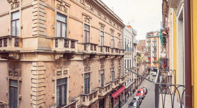 Casa Felicetta in Catania, Забронировать Отель Катания Сицилия, рядом с Городской музей Беллини