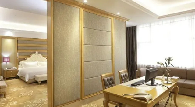 Люкс Presidential Long Tai Hotel