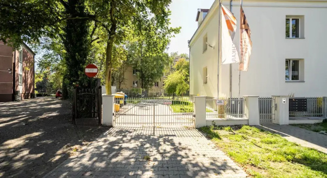 Rycerska Apartments by Renters, Buchen Sie Ferienwohnung Hotels in Großpolen mit Parkplatz, Parkplätze
