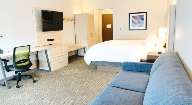 Двухместный люкс Holiday Inn Express & Suites Blythe by IHG