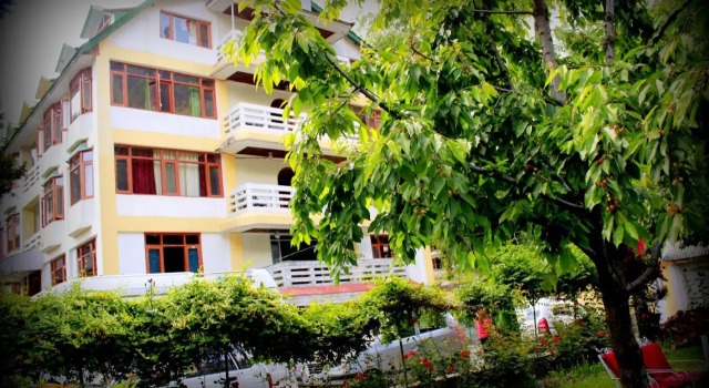 Zarim Hotel Manali