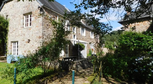 Коттедж с 3 комнатами Le Moulin LEveque