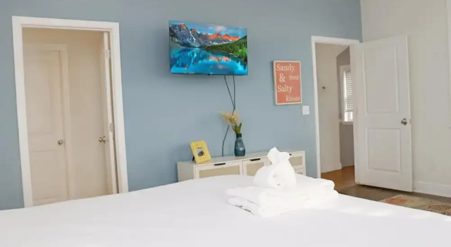 Коттедж с балконом Cape Oasis