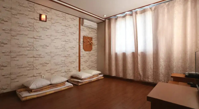 Endam Motel, Boek Motel Hotels in Gangwon-Do met parkeren, Parkeren