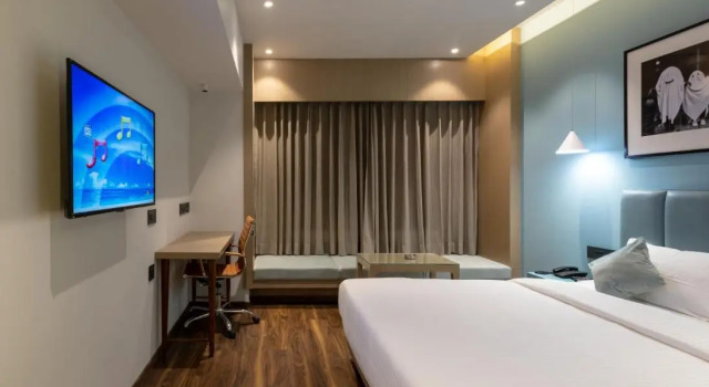 Hotel Regal Grand, Забронировать Отель Отели штата Махараштры 3 звезды, 3*