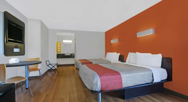 Четырёхместный номер Deluxe Motel 6-San Jose, CA - Airport
