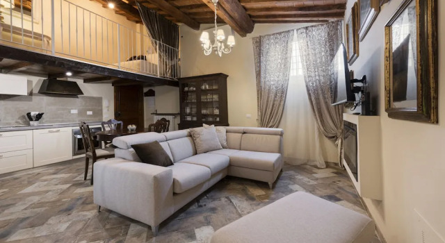 Casa Griselda by Mmega, Забронировать Апартаменты/квартира Санта-Мария-Новелла Флоренция, рядом с Галерея Уффици