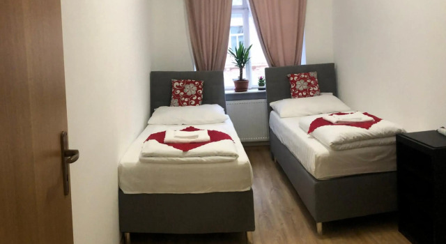 Lena Apartment, Забронировать Апартаменты/квартира Отели Праги с бассейном, рядом с Музей Альфонса Мухи, Бассейн