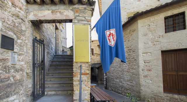 Hotel Alexander, Varaa Hotelli Assisi Umbria