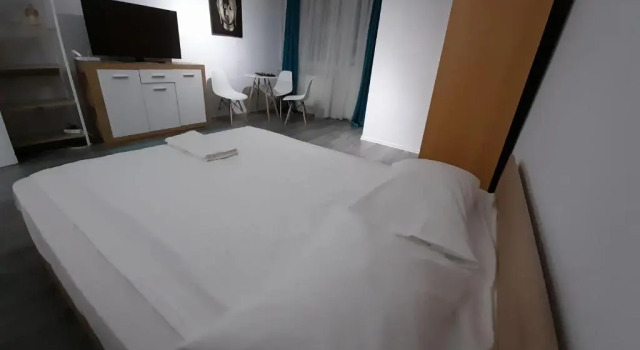 Апартаменты Bega Circumvalatiunii 1 Room Apartment
