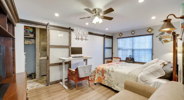 9 Mi to Disney World: Townhome w/ Pool Access!