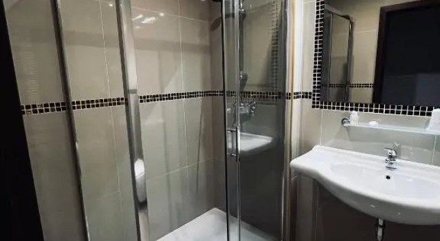 Номер Deluxe Hit Hotel
