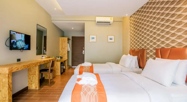 Номер Deluxe с балконом и с видом на горы Frank Ao Nang Krabi Resort