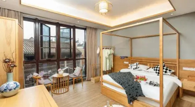 Люкс Fireworks Homestay (Yichun Wanzhai Ancient City Scenic Area Store)