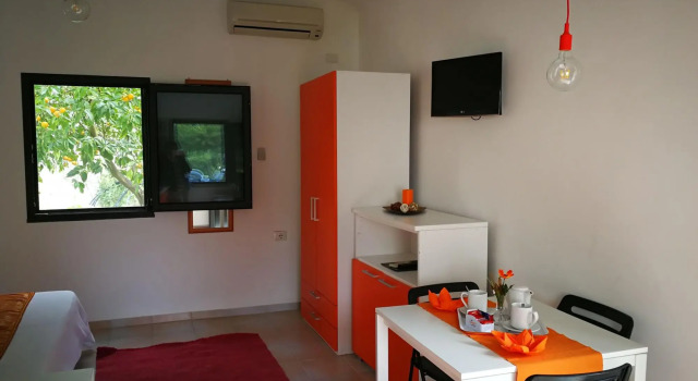 Cozy Holiday Home in Calabria with Garden