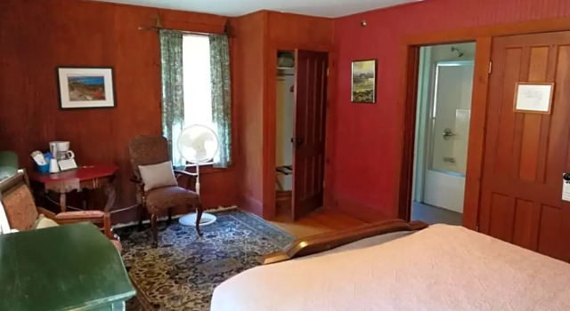 Номер Deluxe The Woods Inn