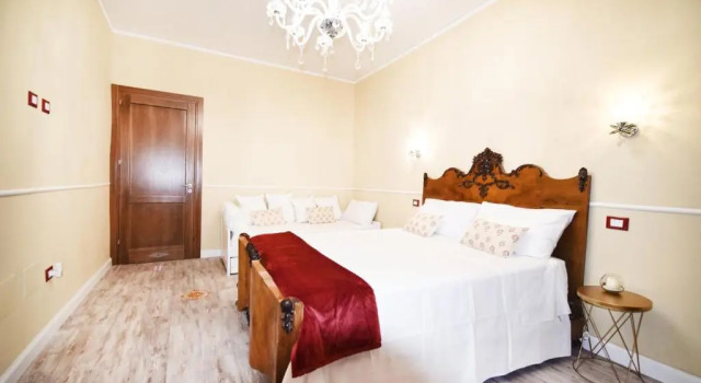 Luxury Apartment Via Genova, Забронировать Апартаменты/квартира Отели Кастелламмаре-Вуччирия с парковкой, Парковка