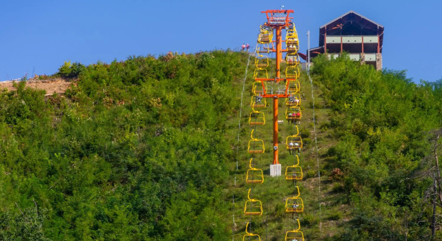 Happy Trails New Listing Free area attraction tickets!!!