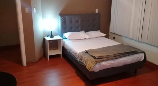 Vinilo House  Grill, Prenota Hotel Hotel a Pichincha con parcheggio, Parcheggio