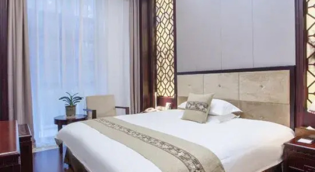 Люкс Deluxe Yingbin Hotel