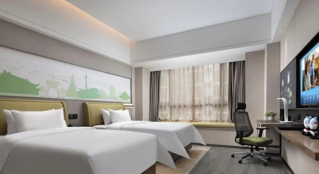 Двухместный номер Superior Hampton by Hilton Emeishan Scenic Area