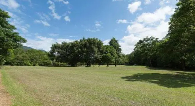 Cairns Homestead: A Peaceful Getaway