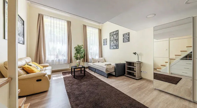 Krisztina Residence –Cozy Family Gem By Castle, Забронировать Отель Будапешт Центральная Венгрия, рядом с Музей истории Будапешта