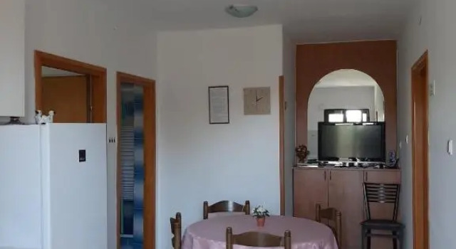 GROZDANA Apartments with terrace and sea view, Забронировать Апартаменты/квартира Отели Приморско-Горанской жупания с парковкой, Парковка