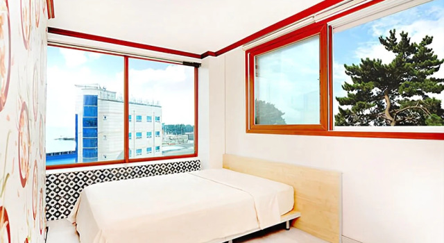 Eurwangni Hanastory Pension, Prenota Hotel Gyeonggi Gyeonggi-do