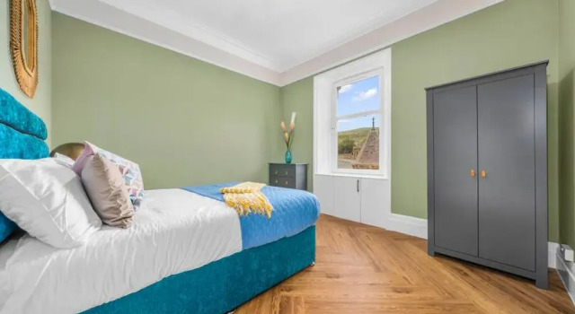 Stylish 4 Bed-town Centre, Забронировать Апартаменты/квартира Апартаменты Шотландских границ, Апартаменты/квартира