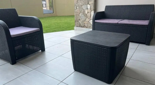 Апартаменты Upmarket 3-bedroom in Waterfall City