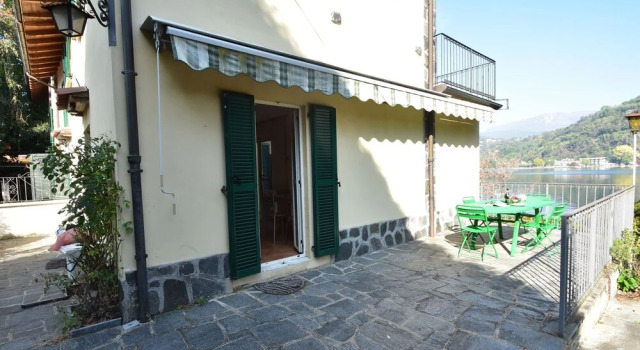 Modern Holiday Home in Piedmont Italy With Terrace, Prenota Hotel Orta San Giulio 