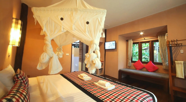 Thapwarin Resort, Rezervovat Hotel Ko Ngai Trang