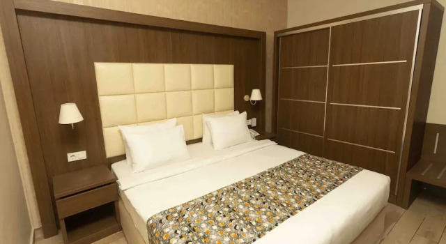 Люкс Executive c 1 комнатой с видом на город San Marino Hotel