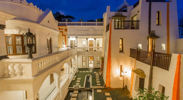 Baber Mahal Vilas - The Heritage Hotel, Забронировать Отель Отели Катманду 5 звезд, рядом с Nepal Tourism Office, 5*