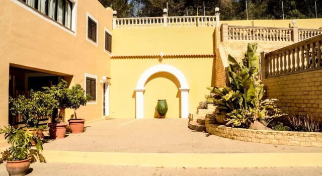 Villa Can Ginevra, Забронировать Вилла Санта-Гертрудис-де-Фруитера Ибица
