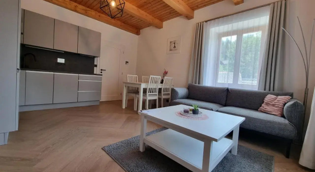 Penzion Osika, Reservar Hotel Nova Bystrice Czech Canada