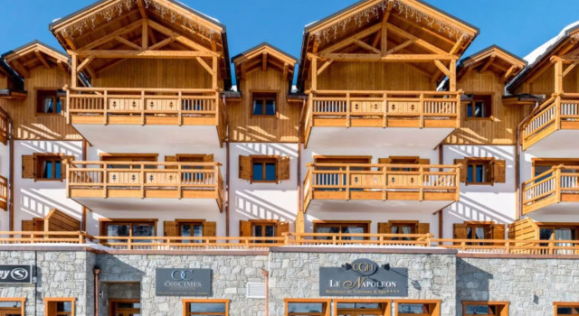 CGH Résidence & Spa La Napoléon (MNV101), Забронировать Курортный отель Курортные отели Монженевр, Курортный отель