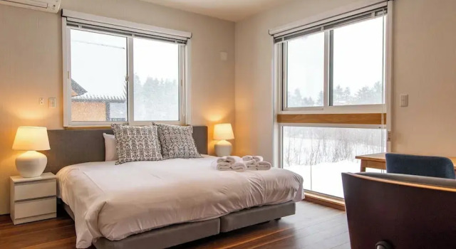 Кровать в общем номере The Orchards Niseko