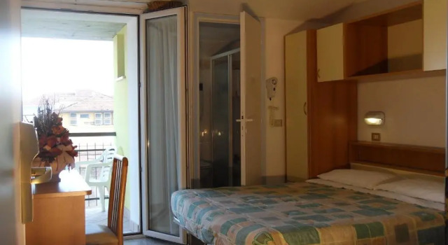Двухместный номер Standard с балконом Hotel Aros