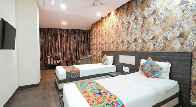Номер Premium Fabhotel Indian Residency