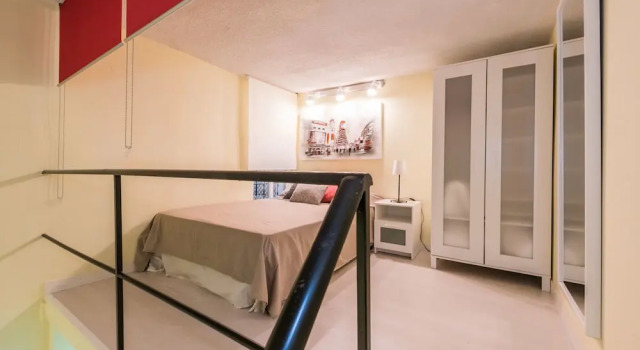 Apartamento Loft Conde Duque 2, Забронировать Апартаменты/квартира Апартаменты Мадрида, рядом с Asociación Española de Cooperación Europea, Апартаменты/квартира