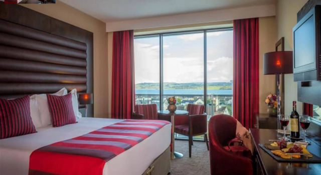 Loughrea Hotel & Spa, Prenota Resort Loughrea 