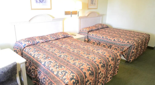 Run of House Scottish Inns & Suites at NRG Park