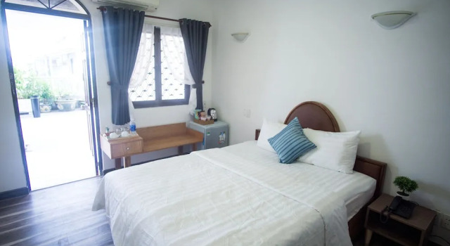 Трёхместный номер Standard с балконом Cuu Kim Son Hotel