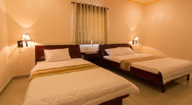 Nhat Ha Hotel