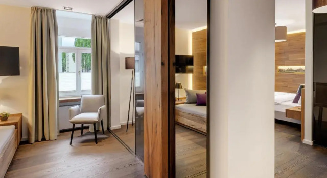 Люкс Alpen Hotel München