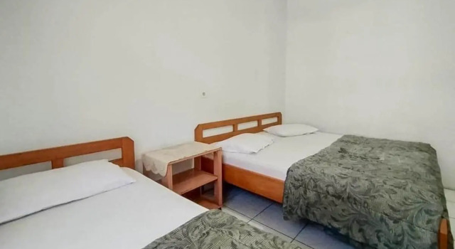 Pall Inn Puncak RedPartner, Book Hotel Cisarua West Java