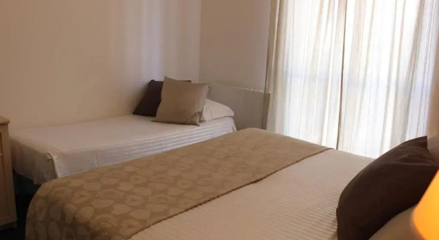Трёхместный номер Standard Hotel Miramare
