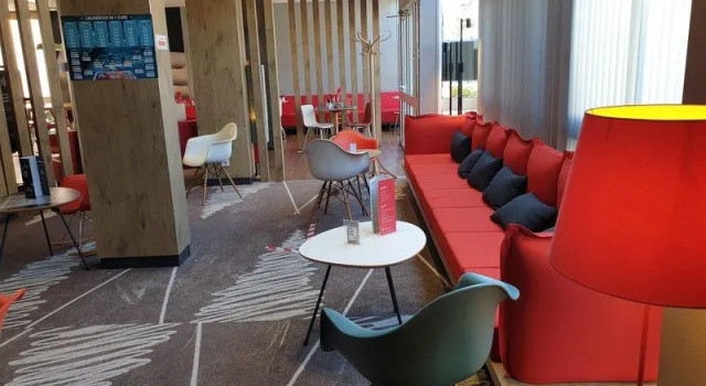 Run of House ibis Gap Centre